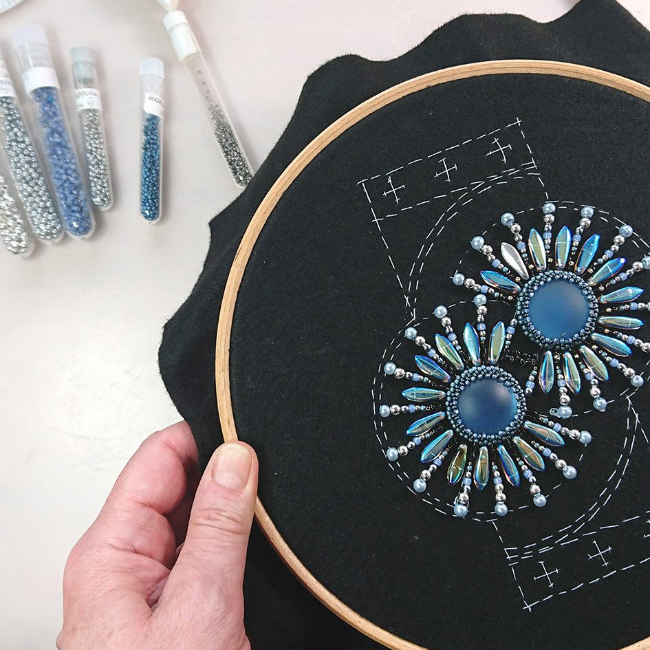 Beading - haftowana bransoletka